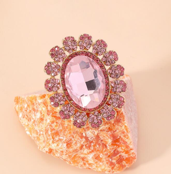 OversizedCrystal Glass Adjustable Ring