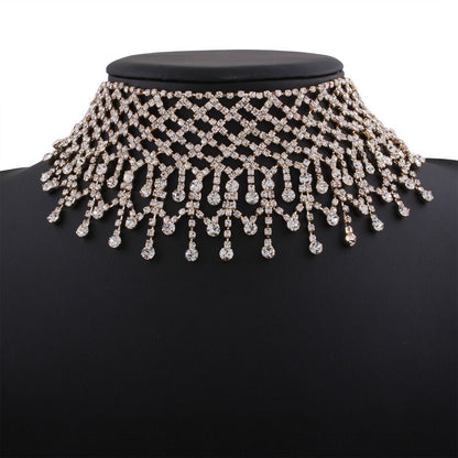 Trendy Women's Necklaces Full Of Diamonds Retro