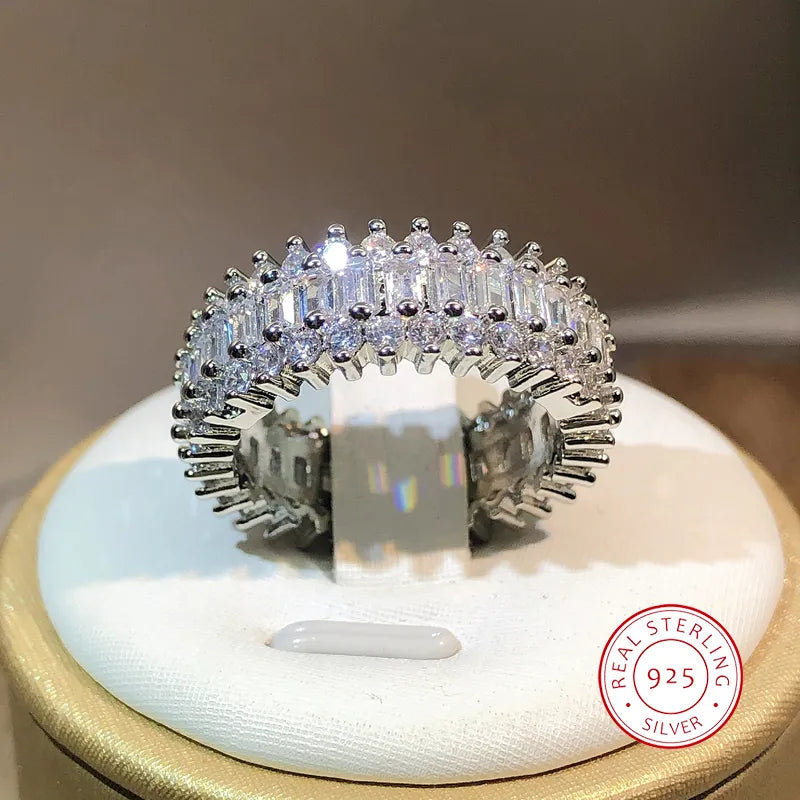 Bague en argent sterling avec zircon cubique blanc taille marquise